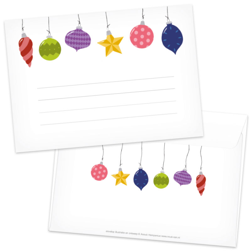 Set van 5 witte C6 enveloppen met kerstballen aan lijntjes op voor- en achterkant van Nouk-san
